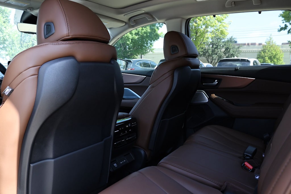Thumbnail: 2026 Acura MDX - 13