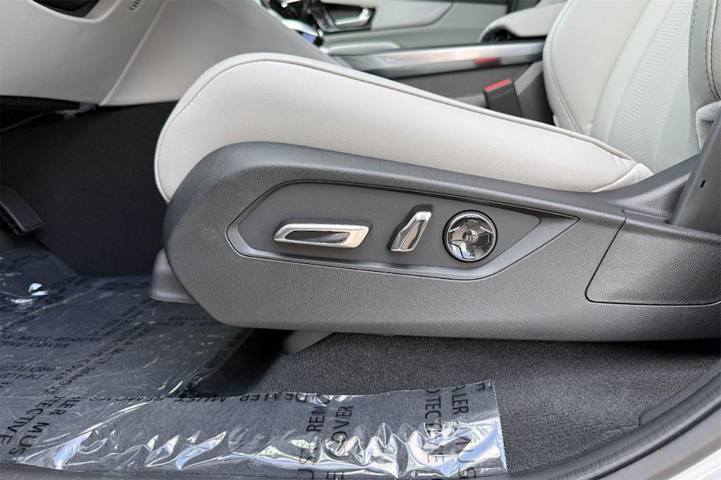 Thumbnail: 2026 Acura MDX - 24