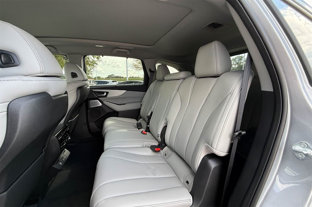 Thumbnail: 2026 Acura MDX - 21