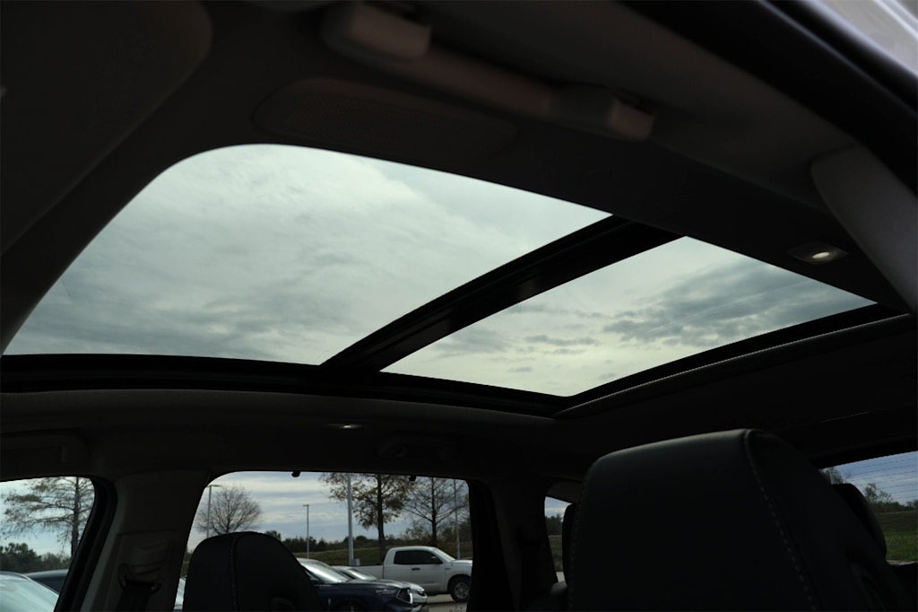 Thumbnail: 2026 Acura MDX - 29