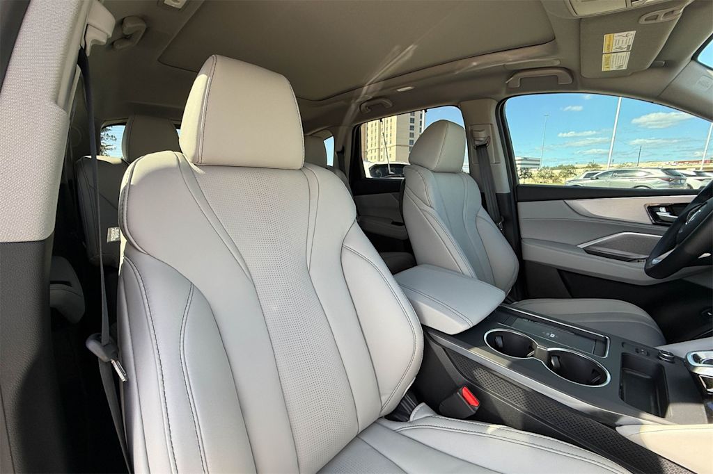 Thumbnail: 2026 Acura MDX - 12