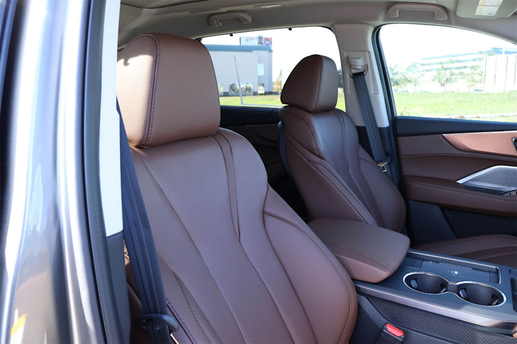 Thumbnail: 2026 Acura MDX - 12