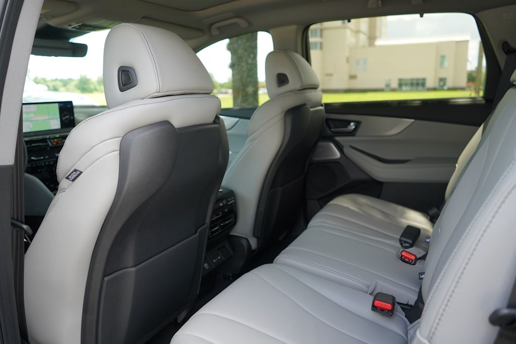 Thumbnail: 2026 Acura MDX - 13