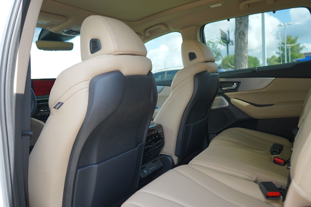 Thumbnail: 2026 Acura MDX - 13