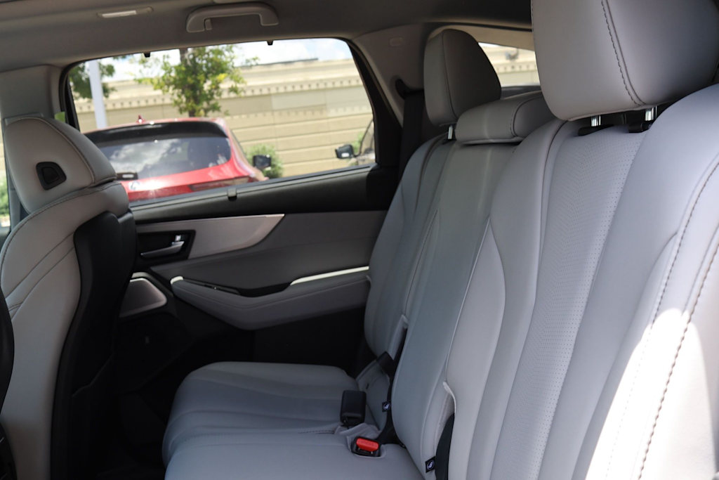 Thumbnail: 2026 Acura MDX - 21