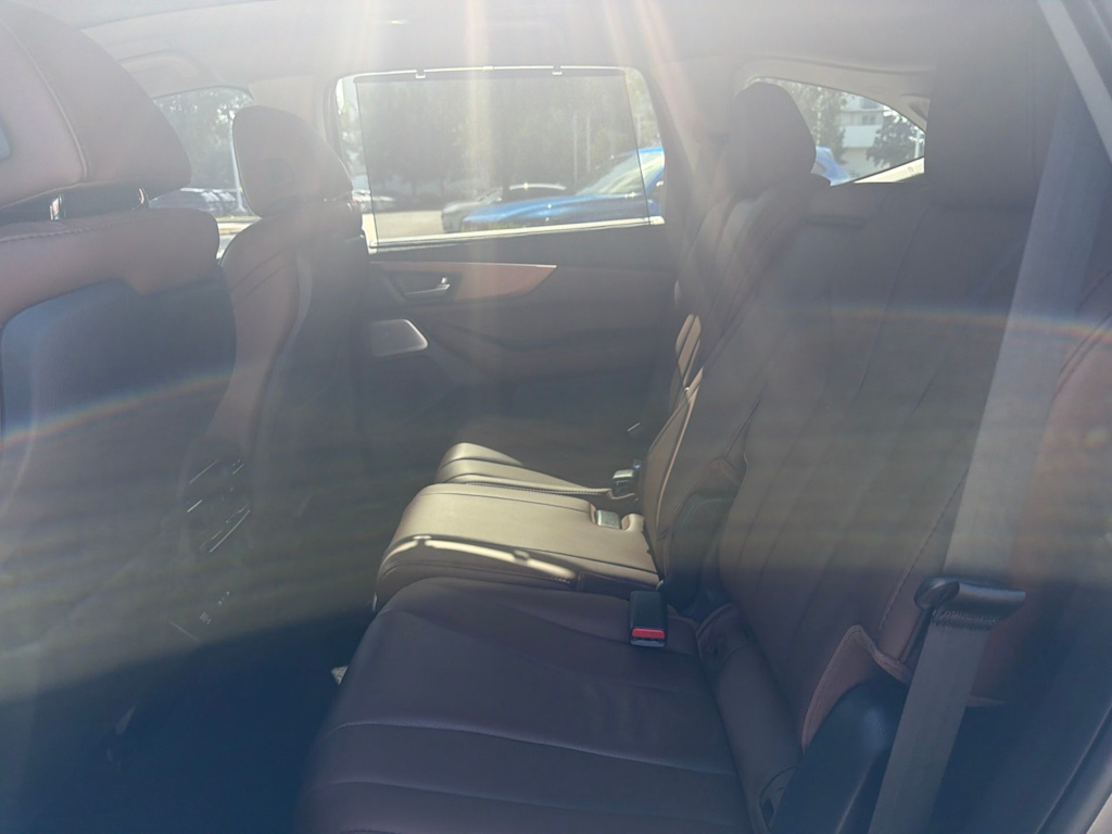 Thumbnail: 2025 Acura MDX - 7