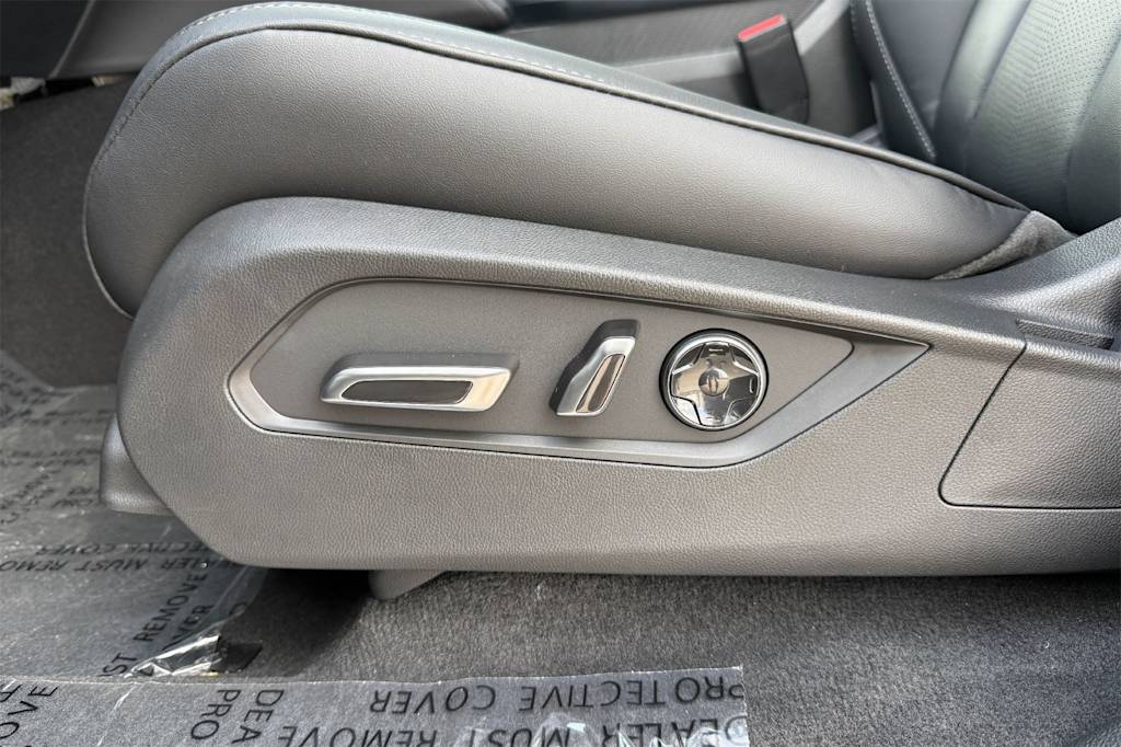 Thumbnail: 2026 Acura MDX - 24