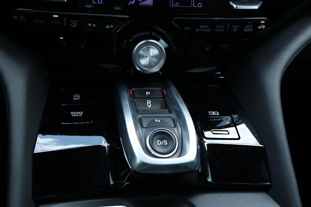 Thumbnail: 2022 Acura MDX - 16