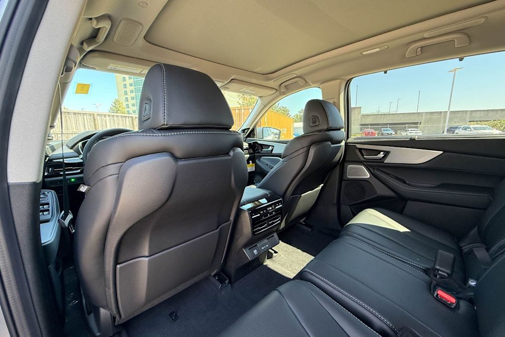 Thumbnail: 2026 Acura MDX - 12