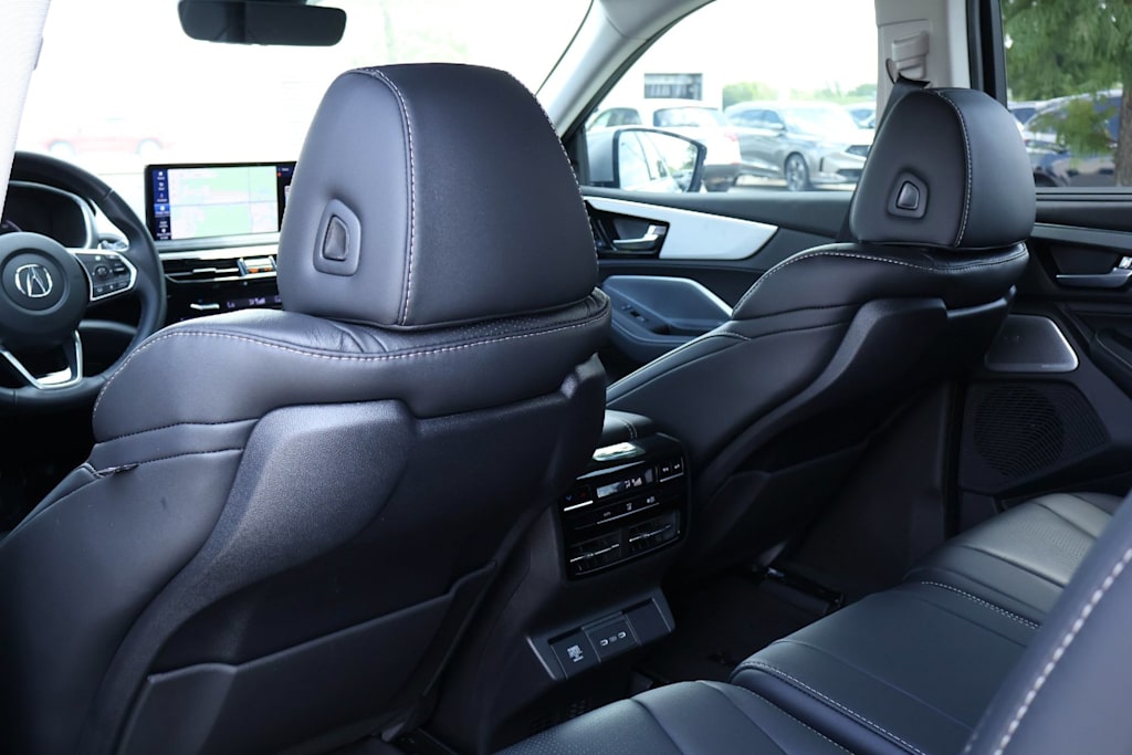 Thumbnail: 2026 Acura MDX - 13