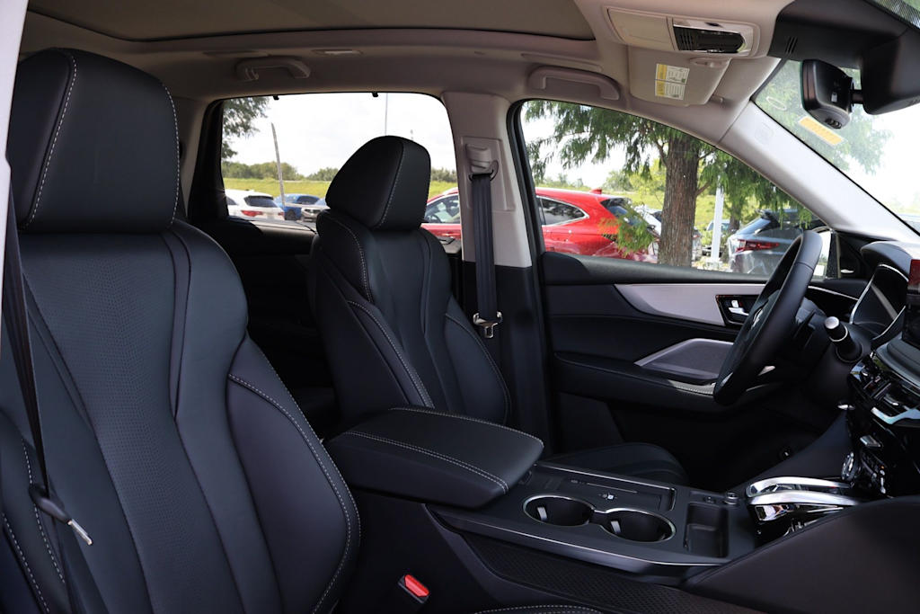 Thumbnail: 2026 Acura MDX - 12