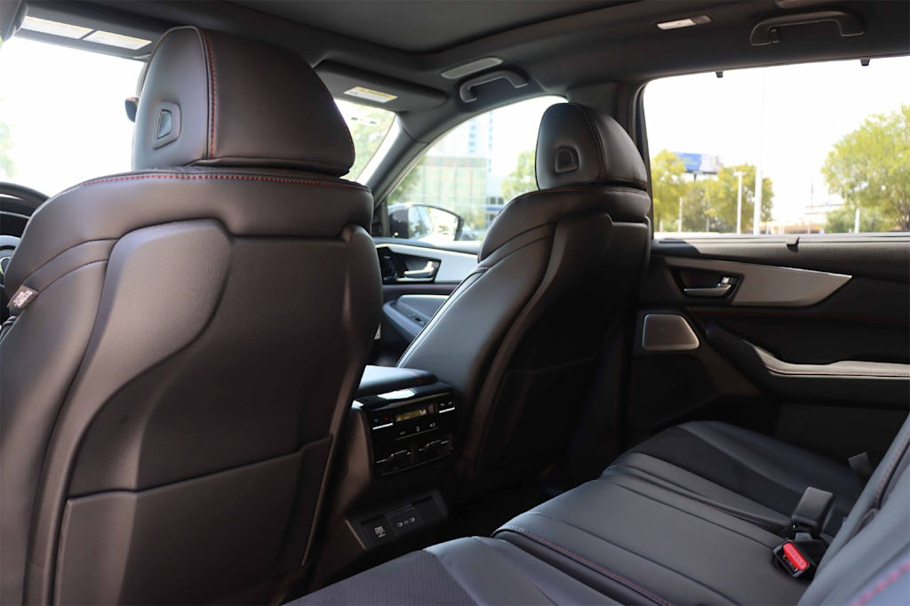 Thumbnail: 2026 Acura MDX - 13