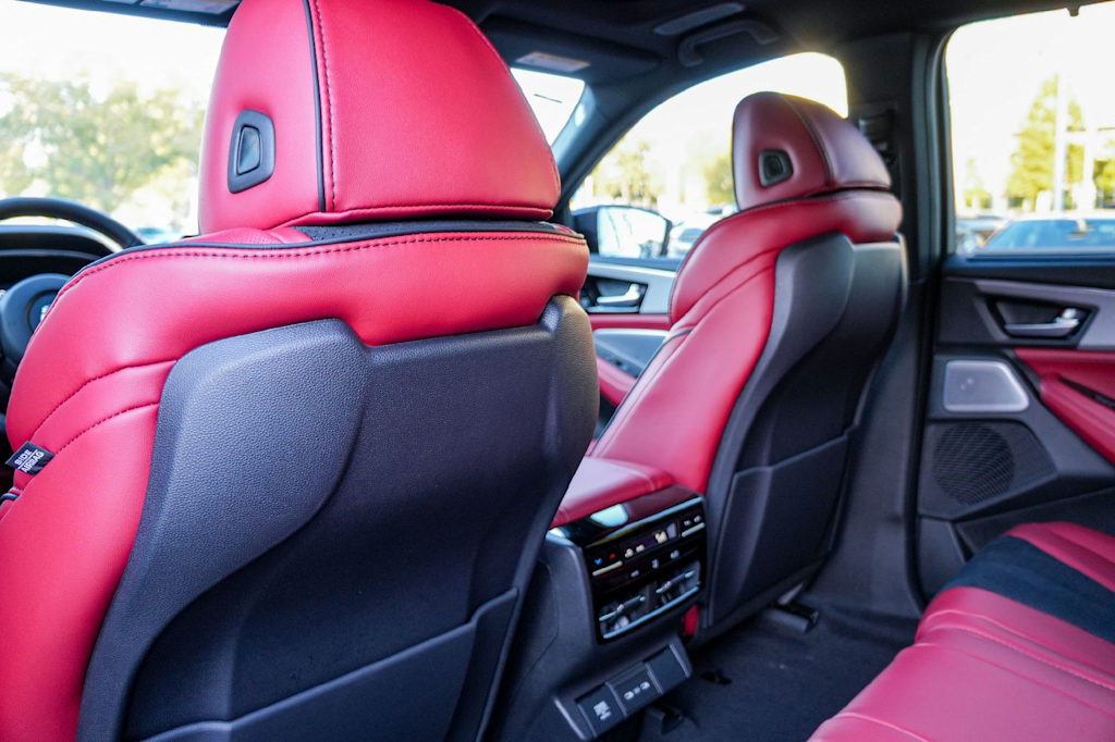 Thumbnail: 2026 Acura MDX - 12