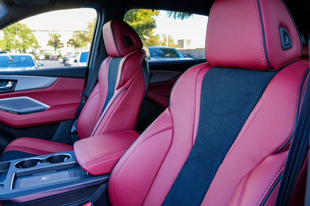 Thumbnail: 2026 Acura MDX - 10