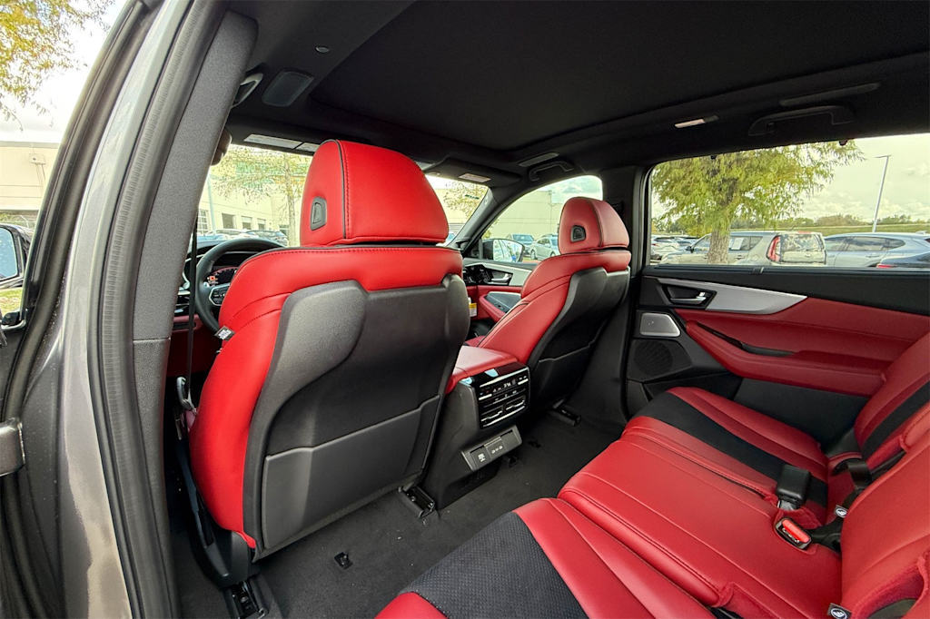 Thumbnail: 2026 Acura MDX - 12