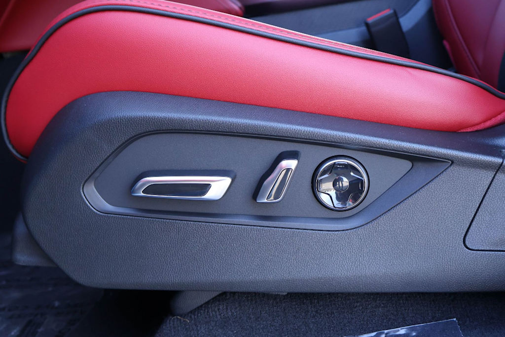 Thumbnail: 2026 Acura MDX - 24