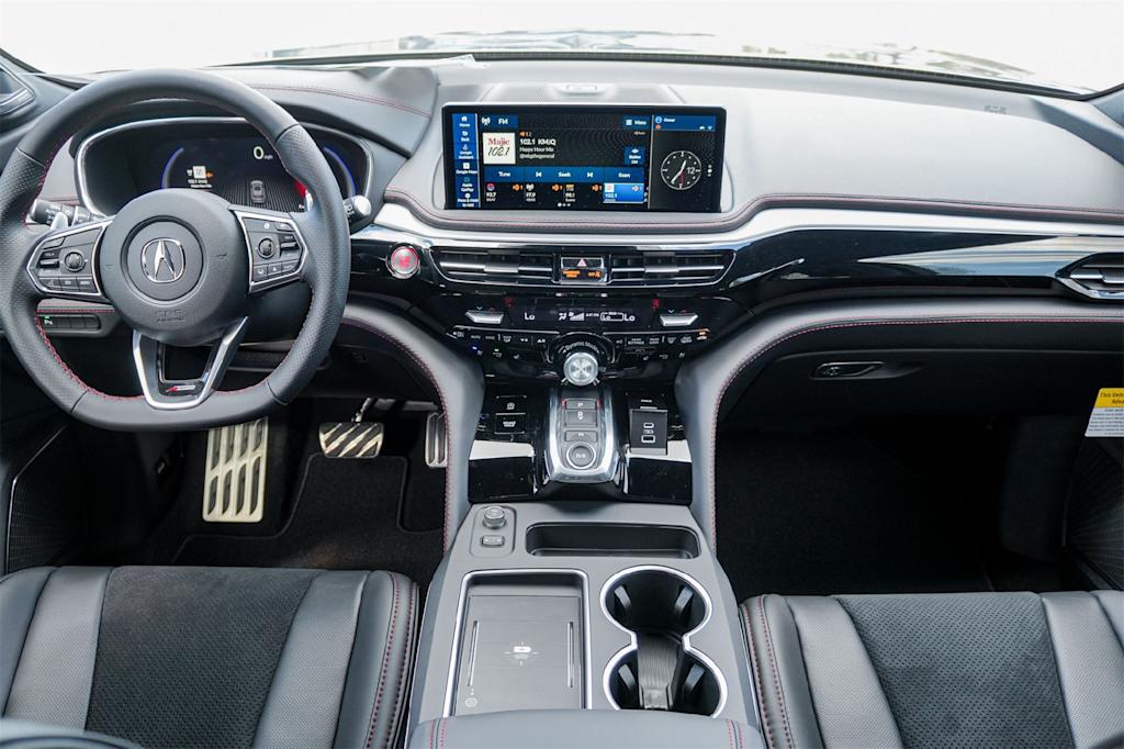 Thumbnail: 2026 Acura MDX - 10