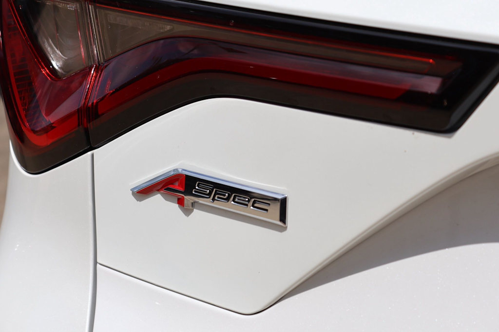 Thumbnail: 2026 Acura MDX - 7