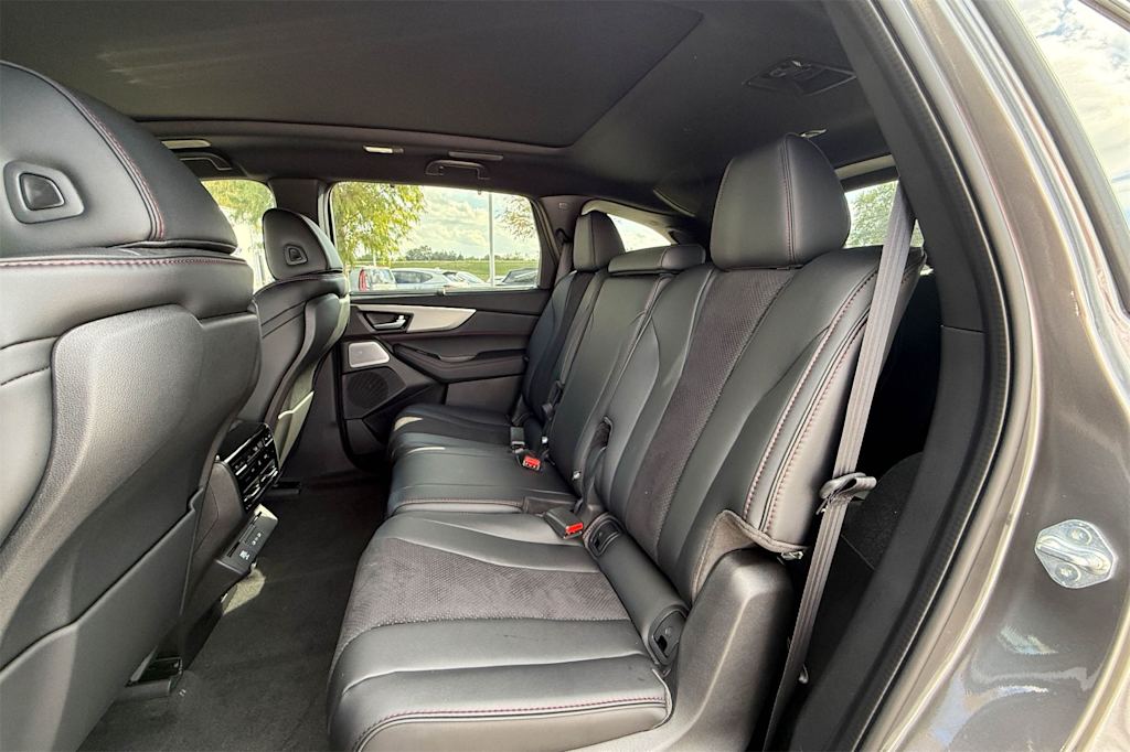 Thumbnail: 2026 Acura MDX - 21