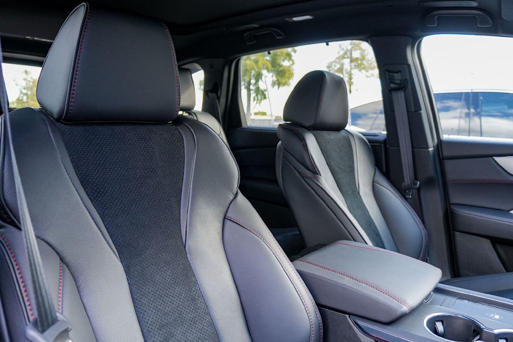 Thumbnail: 2026 Acura MDX - 11