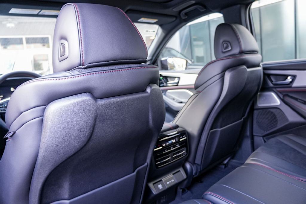 Thumbnail: 2026 Acura MDX - 12