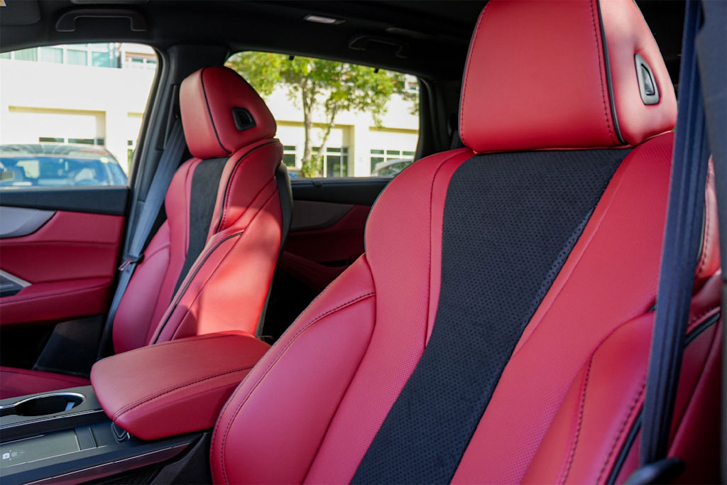 Thumbnail: 2026 Acura MDX - 10