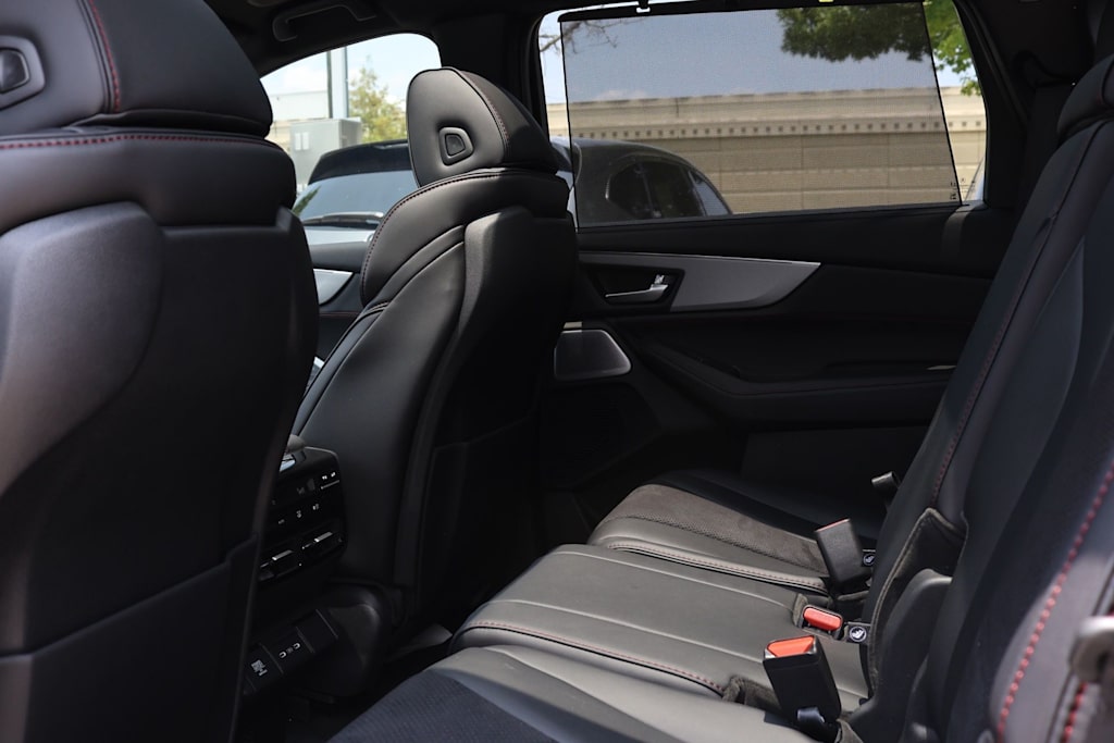 Thumbnail: 2026 Acura MDX - 13
