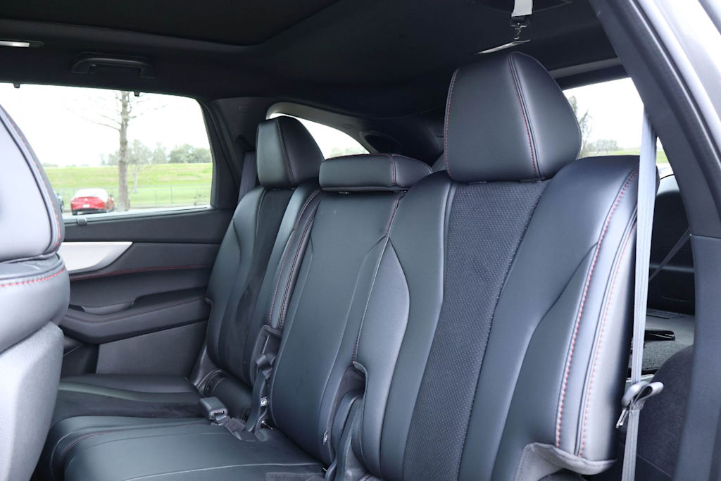 Thumbnail: 2023 Acura MDX - 21