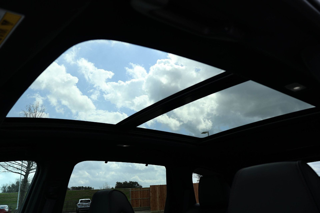 Thumbnail: 2023 Acura MDX - 29