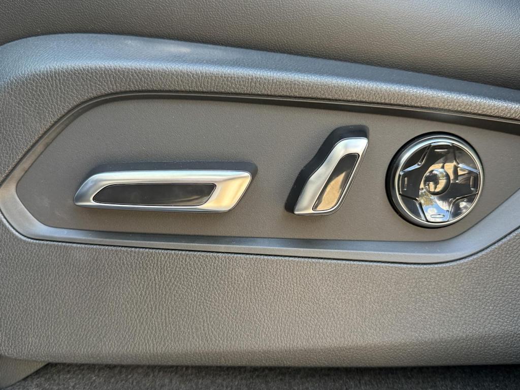 2025 Acura MDX Base 24