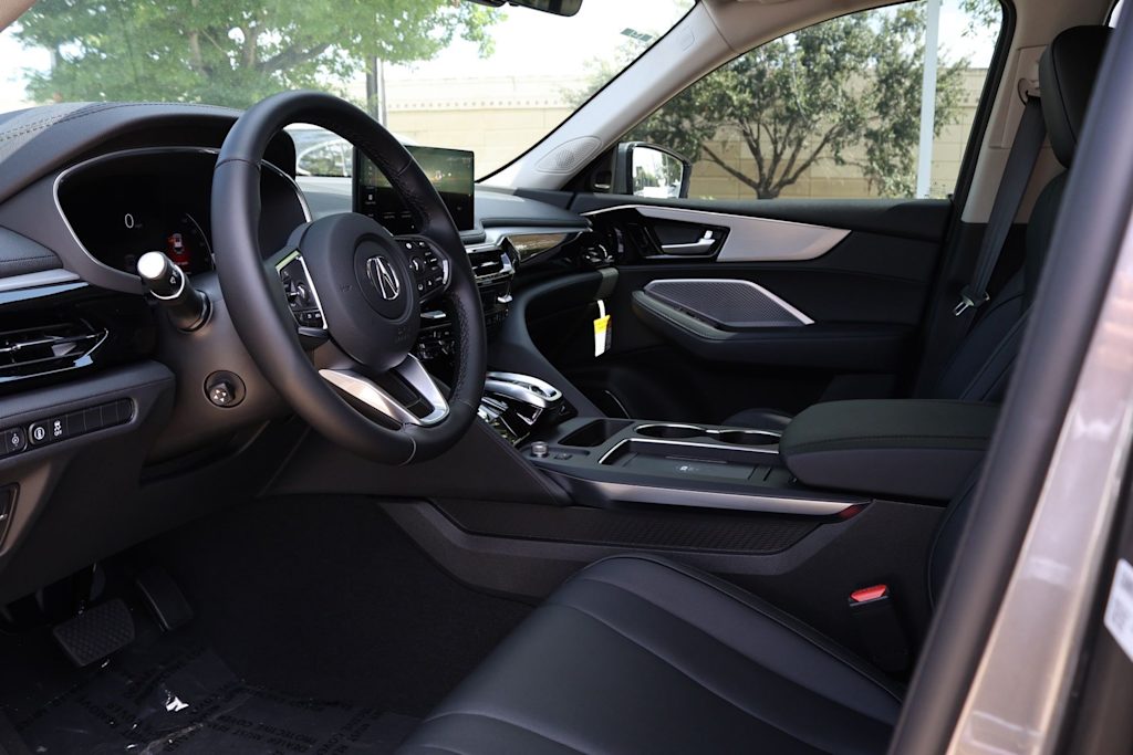 Thumbnail: 2026 Acura MDX - 2