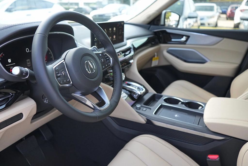 Thumbnail: 2026 Acura MDX - 2