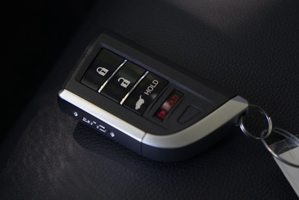 Thumbnail: 2026 Acura MDX - 19