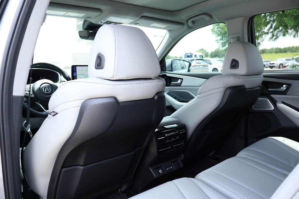 Thumbnail: 2026 Acura MDX - 20