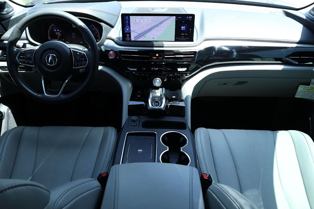 Thumbnail: 2025 Acura MDX - 10