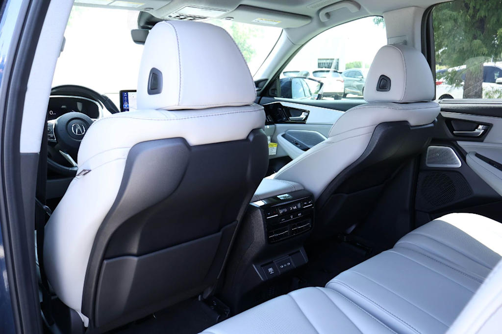 Thumbnail: 2025 Acura MDX - 13
