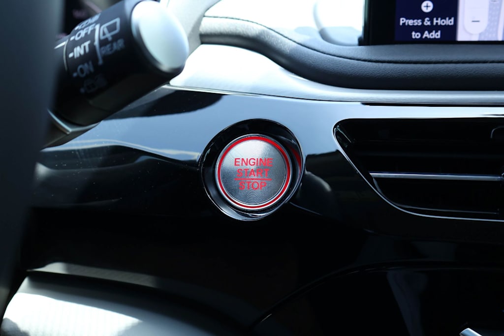 Thumbnail: 2025 Acura MDX - 24