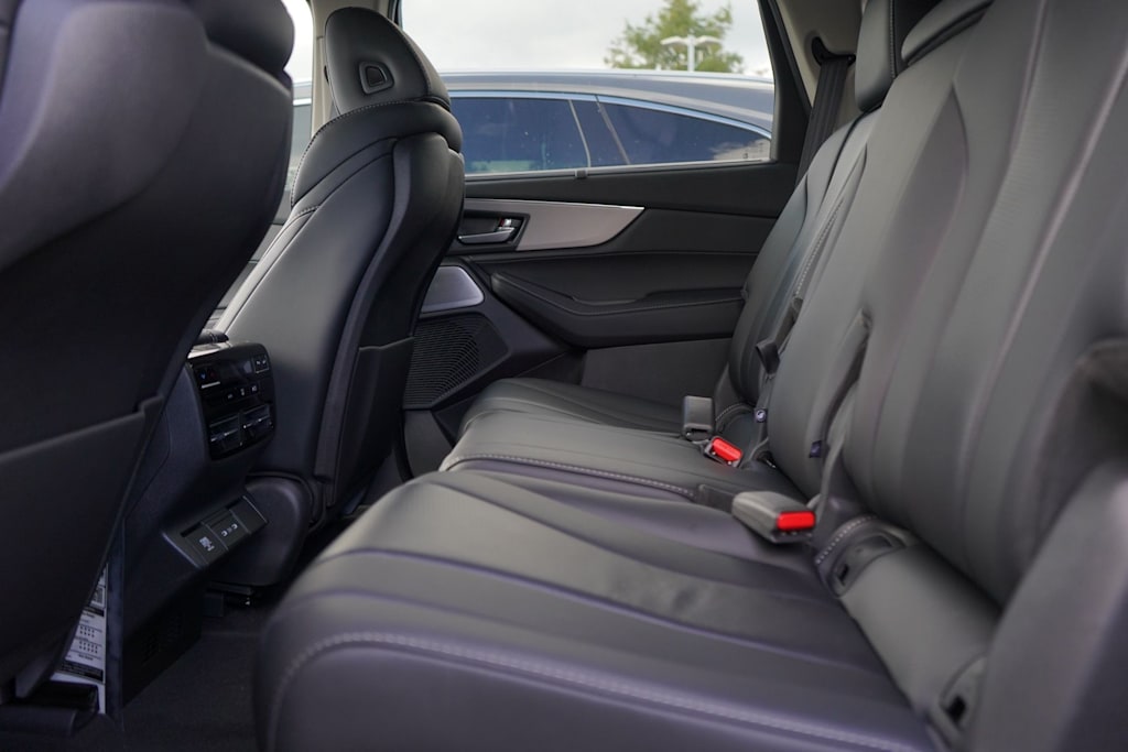 Thumbnail: 2026 Acura MDX - 20
