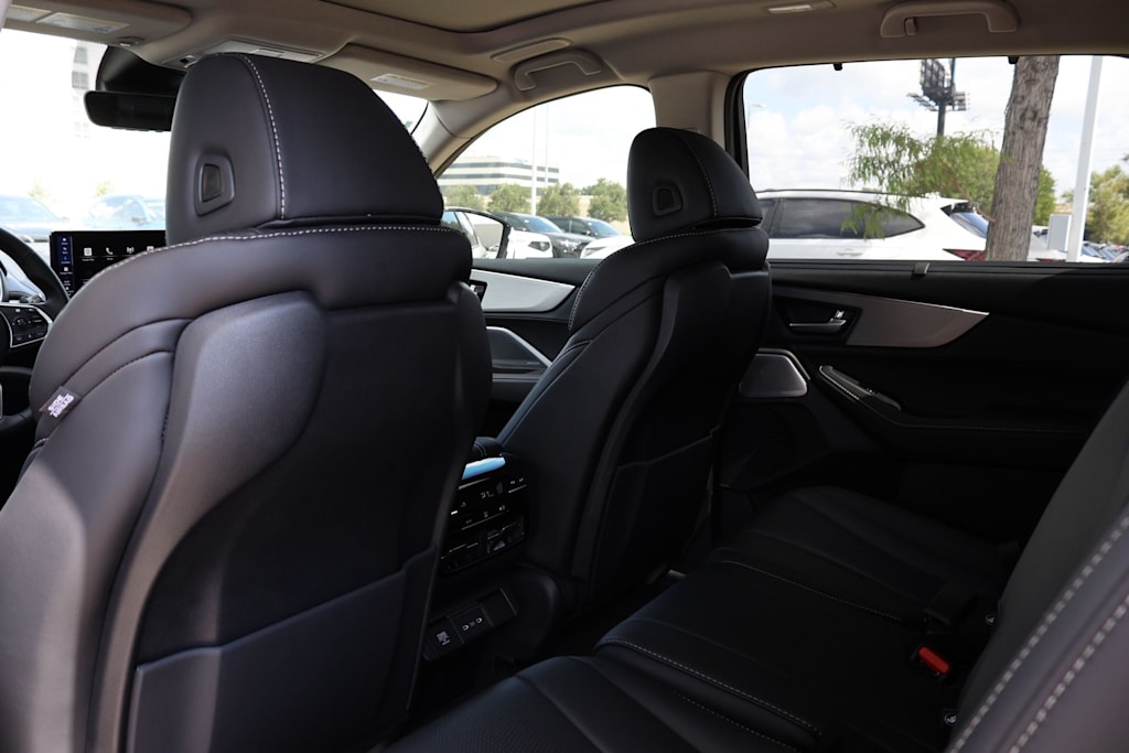 Thumbnail: 2026 Acura MDX - 13