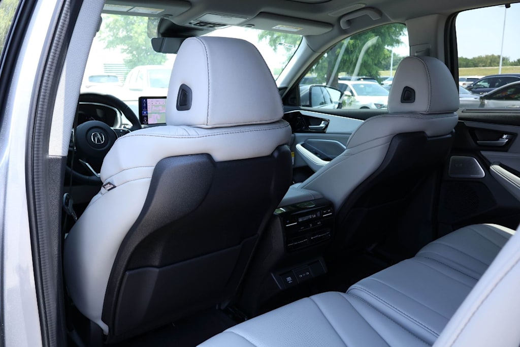 Thumbnail: 2026 Acura MDX - 13