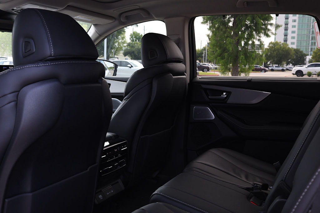 Thumbnail: 2026 Acura MDX - 13