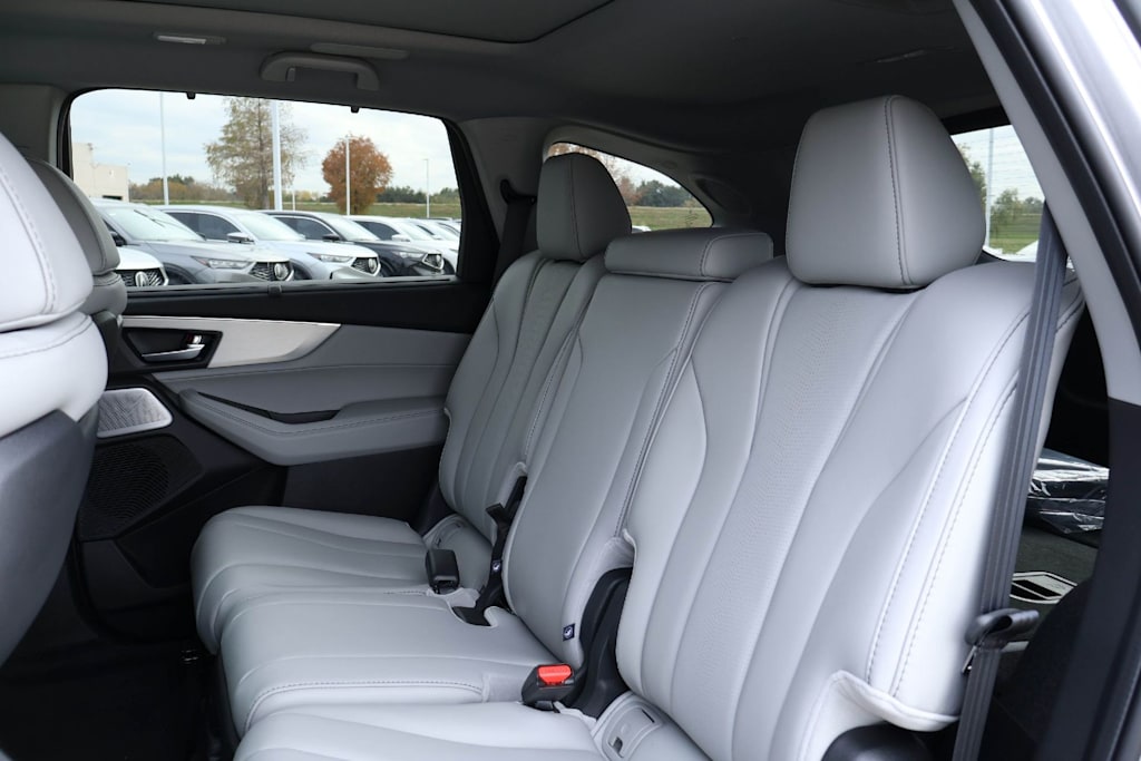 Thumbnail: 2026 Acura MDX - 21