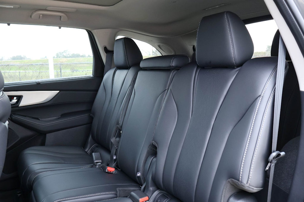 Thumbnail: 2026 Acura MDX - 21