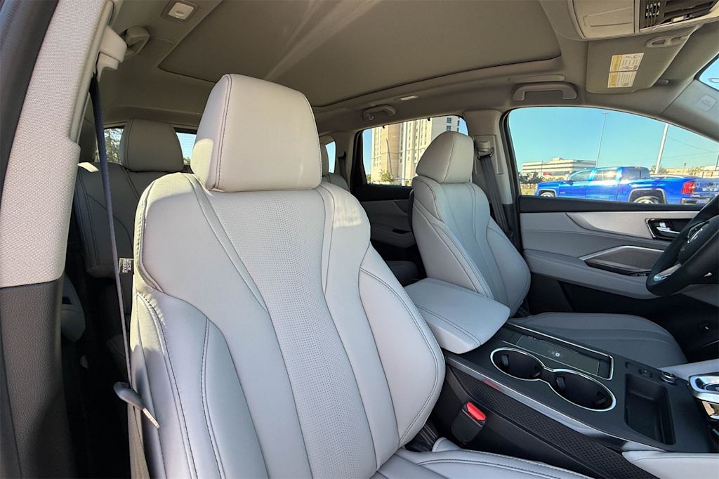 Thumbnail: 2026 Acura MDX - 12