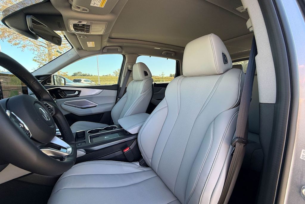 Thumbnail: 2026 Acura MDX - 11