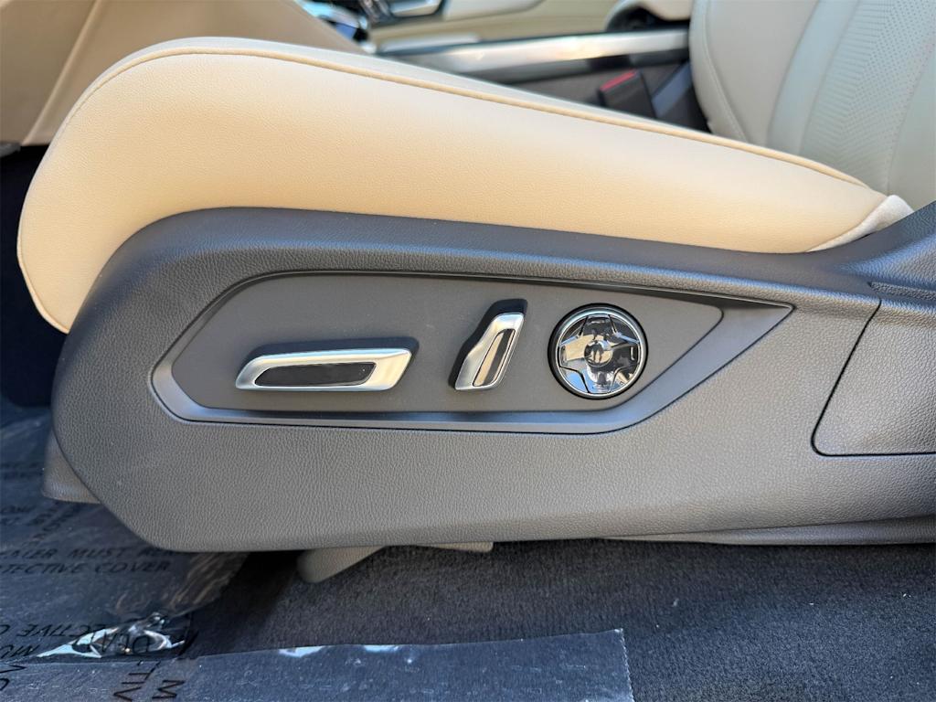 Thumbnail: 2026 Acura MDX - 24