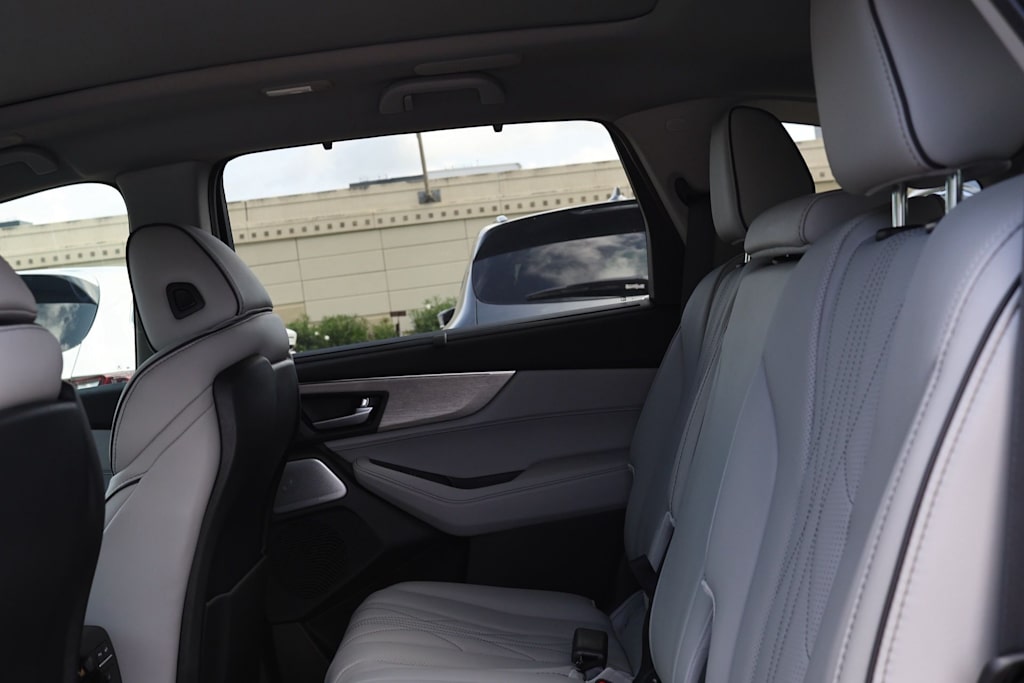 Thumbnail: 2026 Acura MDX - 20
