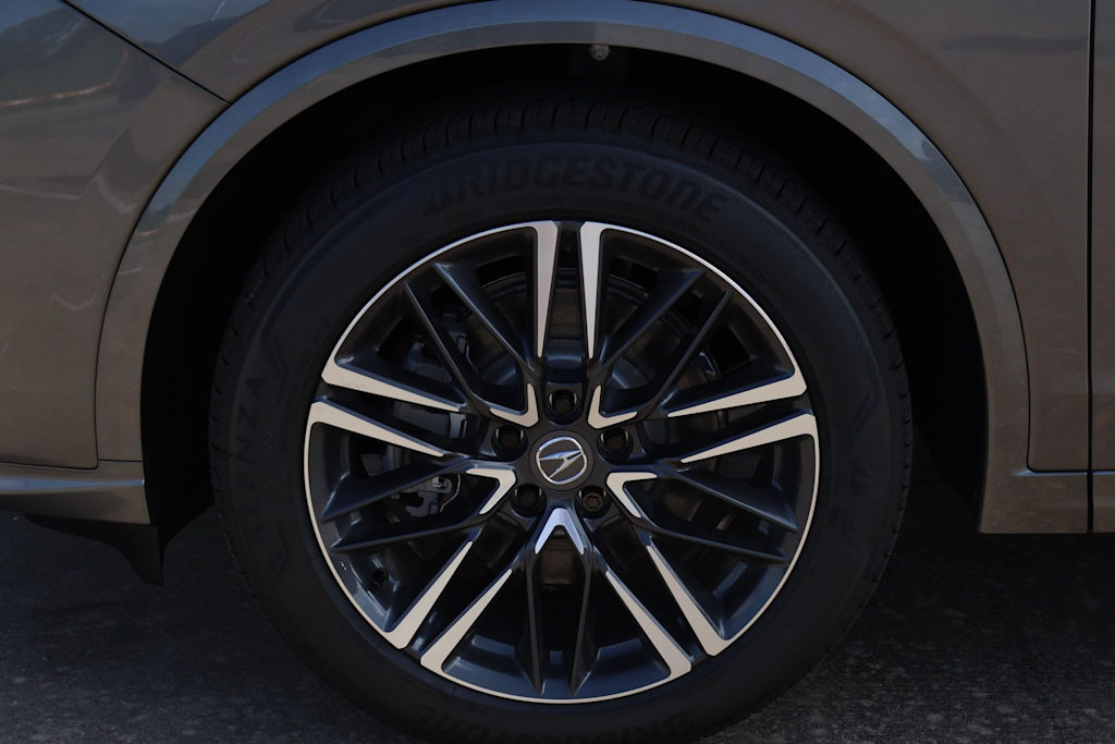 Thumbnail: 2026 Acura MDX - 8