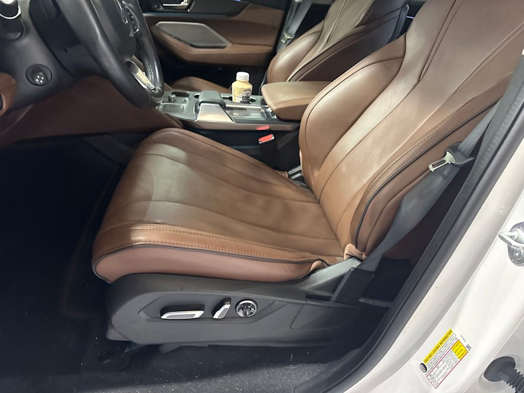 Thumbnail: 2024 Acura MDX - 4