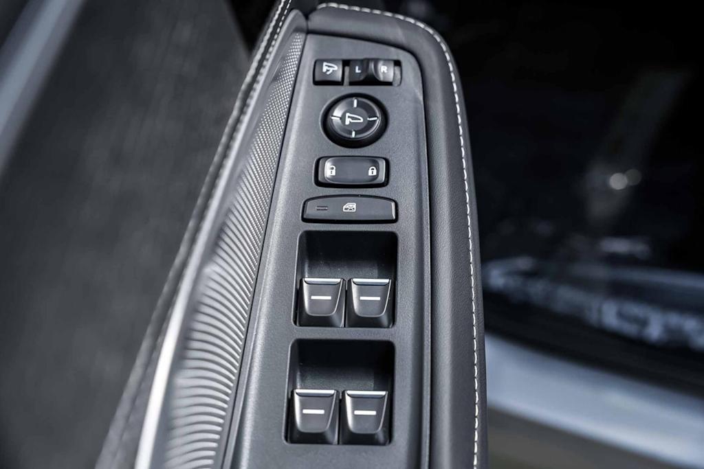 Thumbnail: 2026 Acura MDX - 29